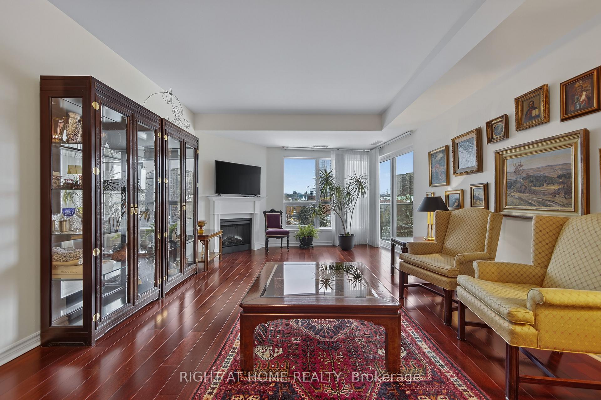 Photo 15 of Unit 409, 6 Toronto Street, Barrie, City Centre — HOMEH