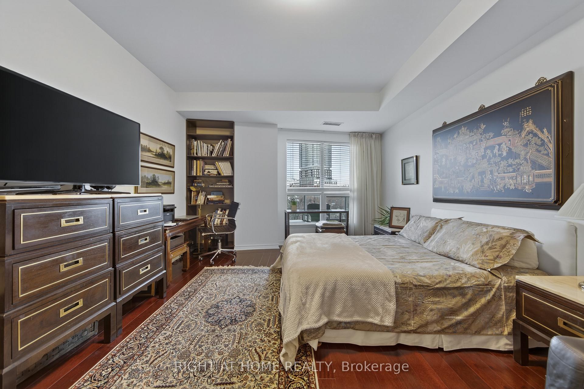 Photo 18 of Unit 409, 6 Toronto Street, Barrie, City Centre — HOMEH