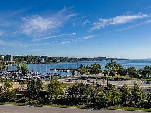 Photo 2 of Unit 409, 6 Toronto Street, Barrie, City Centre — HOMEH