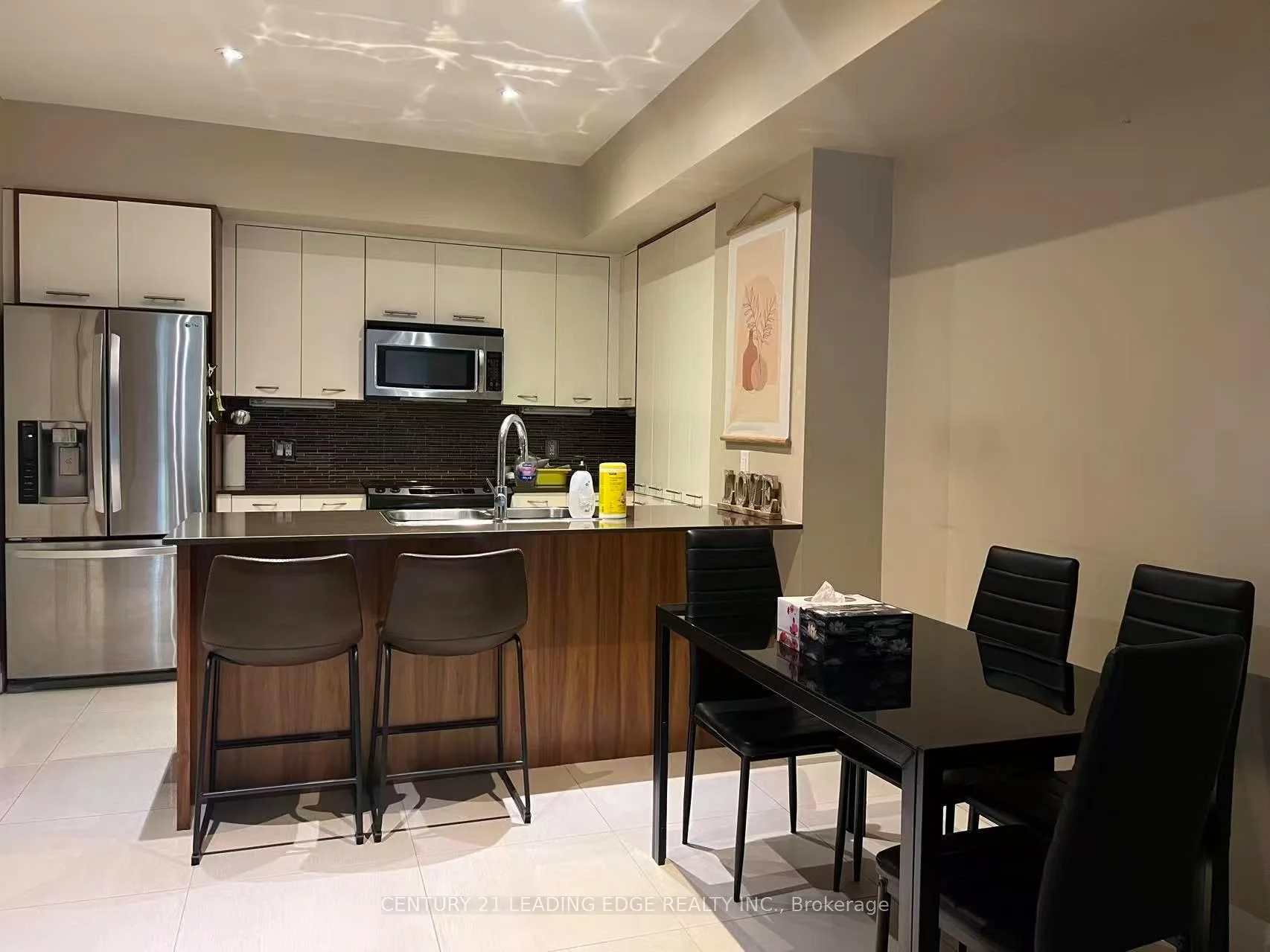 Photo 7 of Unit Th4, 15 Valhalla Inn Road, Etobicoke, Islington-City Centre West — HOMEH