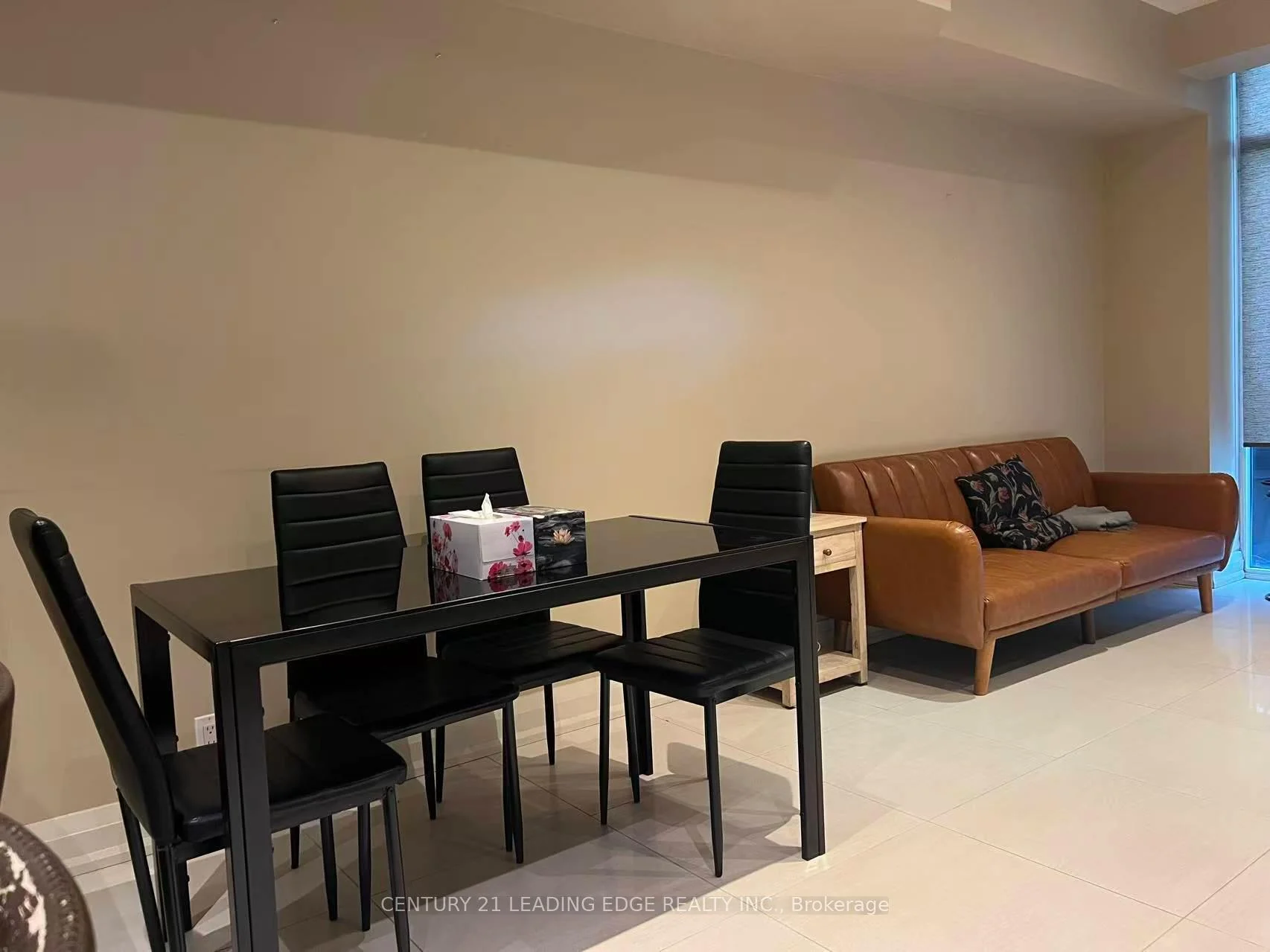 Photo 9 of Unit Th4, 15 Valhalla Inn Road, Etobicoke, Islington-City Centre West — HOMEH