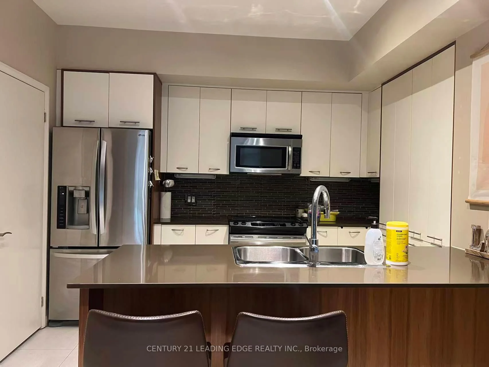 Photo 11 of Unit Th4, 15 Valhalla Inn Road, Etobicoke, Islington-City Centre West — HOMEH