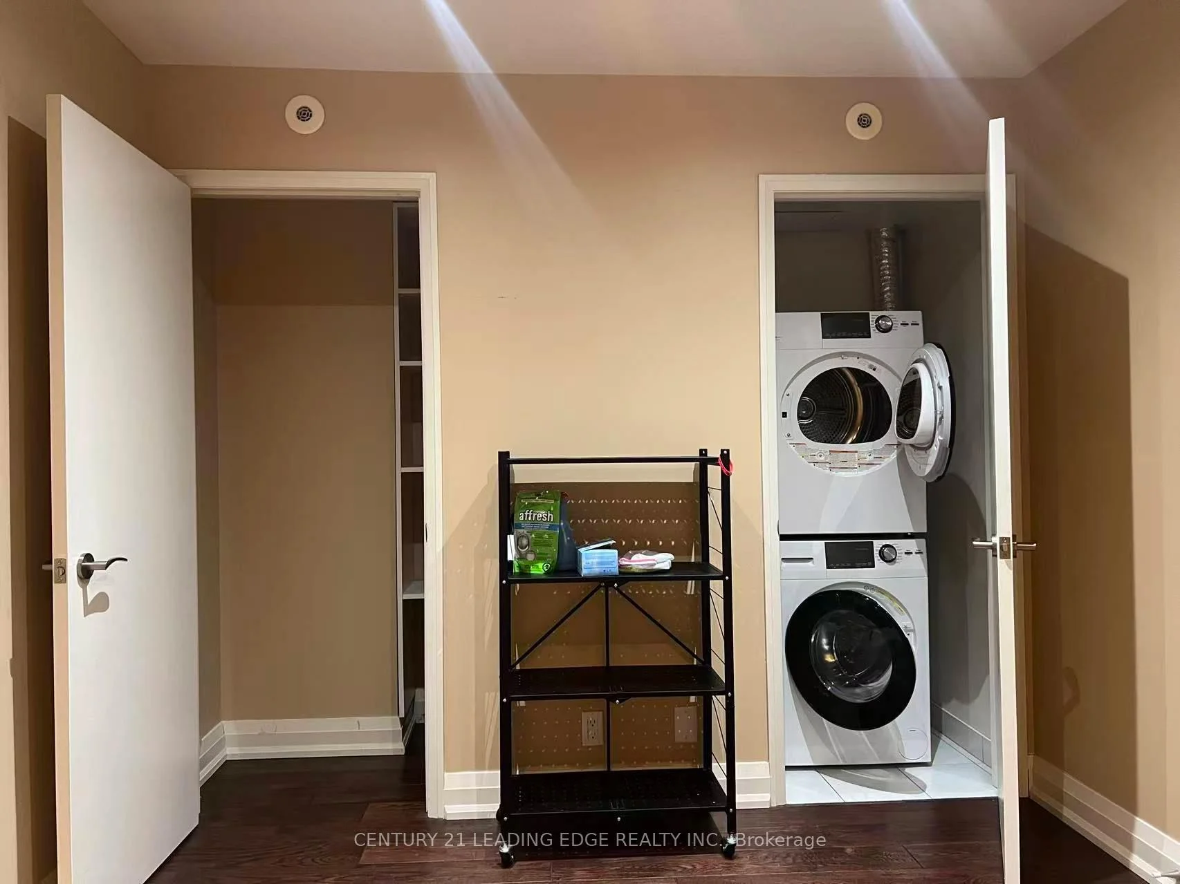 Photo 26 of Unit Th4, 15 Valhalla Inn Road, Etobicoke, Islington-City Centre West — HOMEH