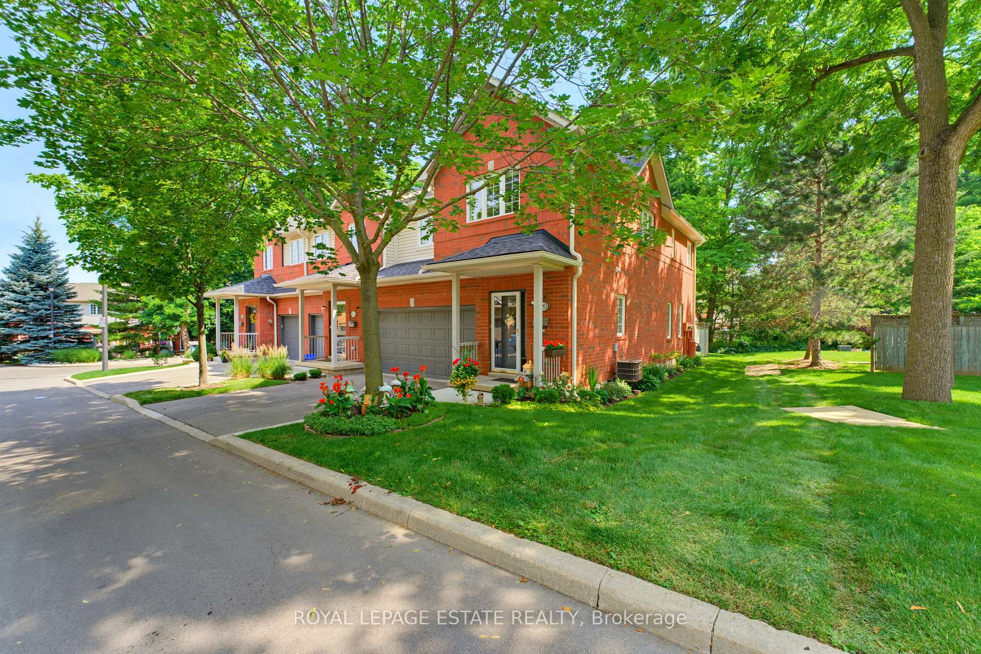 Photo of Unit 20, 120 Beddoe Drive
