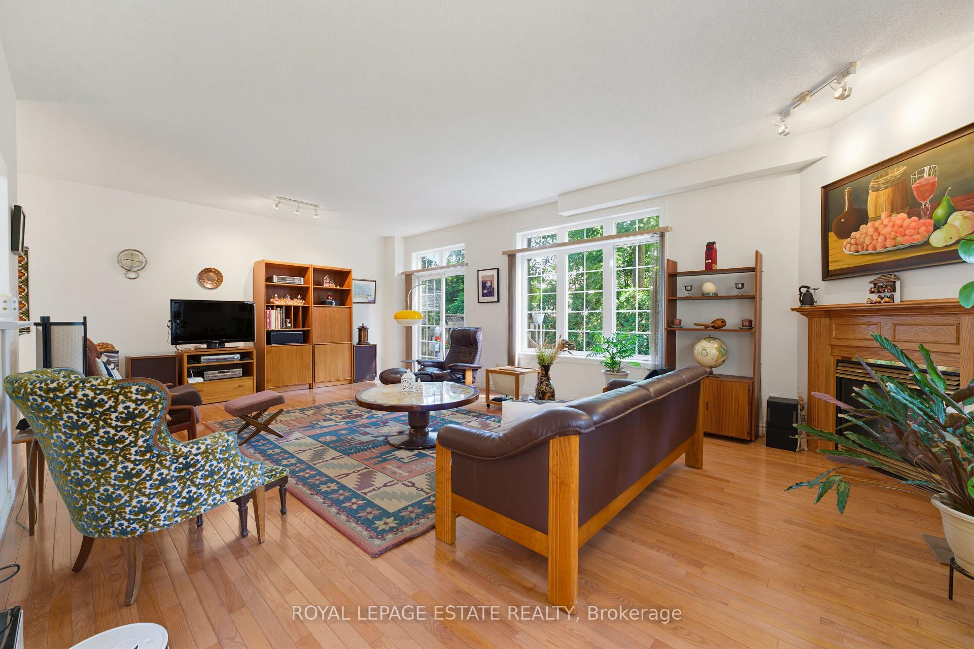 Photo 12 of Unit 20, 120 Beddoe Drive, Hamilton, Chedoke Park — HOMEH