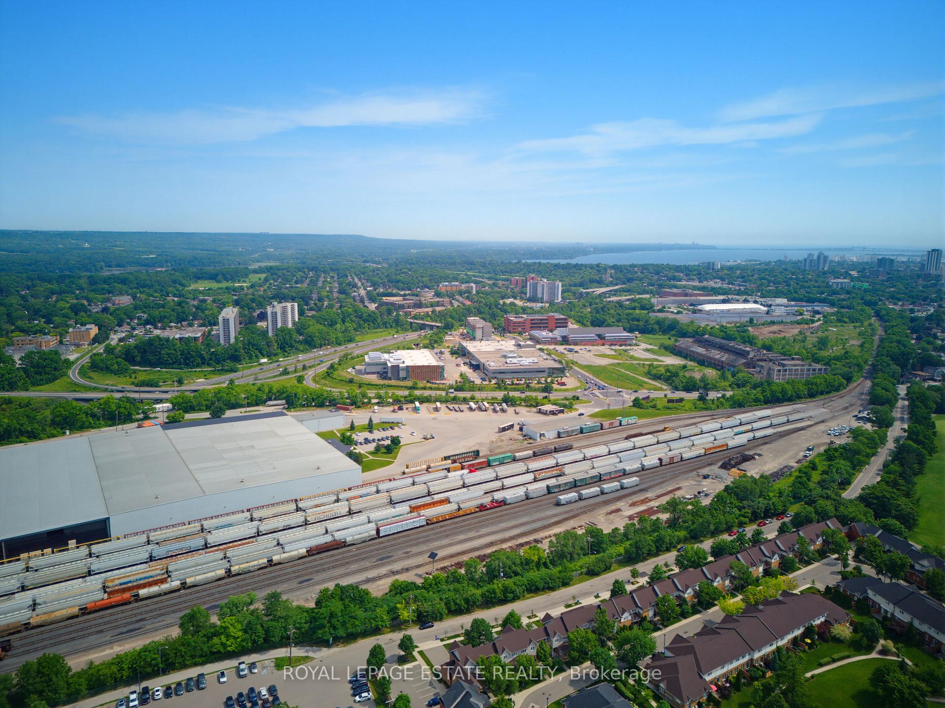 Photo 27 of Unit 20, 120 Beddoe Drive, Hamilton, Chedoke Park — HOMEH