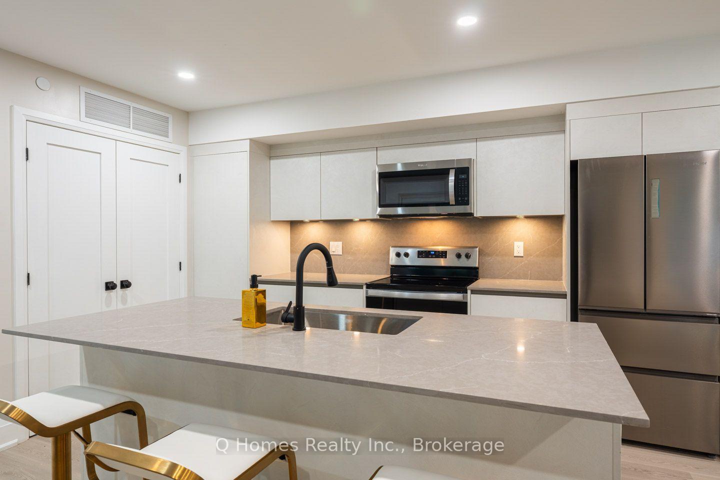 Photo 14 of Unit 101, 1725 Bathurst Street, Toronto, Forest Hill South — HOMEH