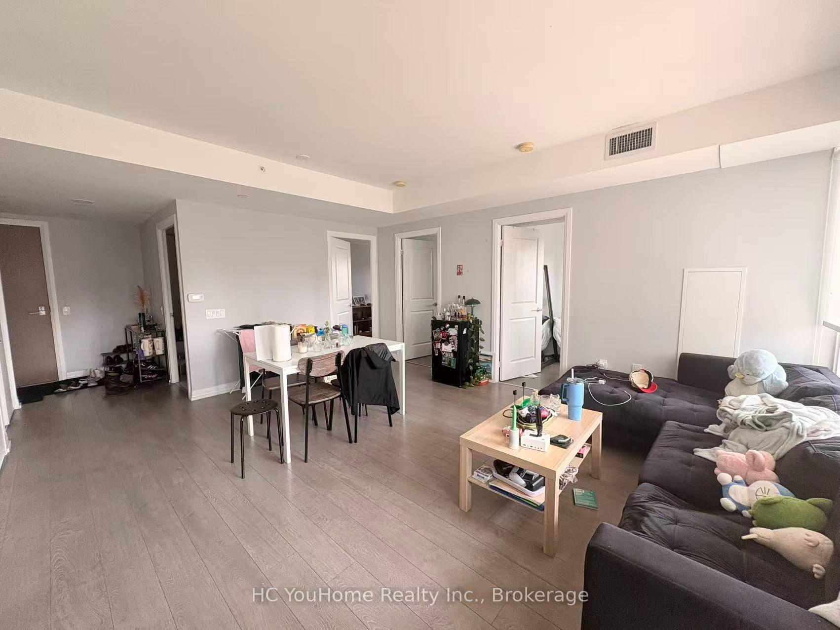 Front of Unit 816, 251 Jarvis Street