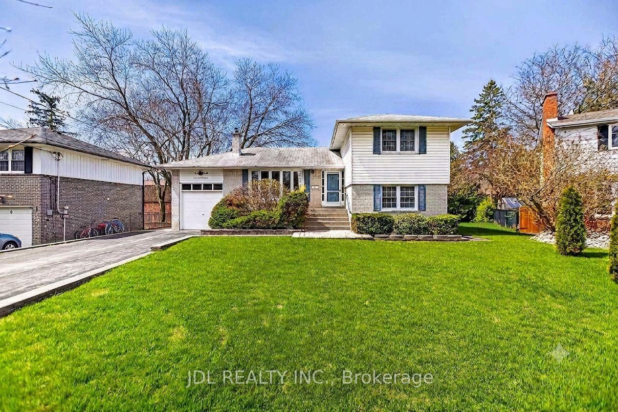 Photo 1 of Unit Main Floor, 6 Willowgate Drive, Markham, Bullock — HOMEH