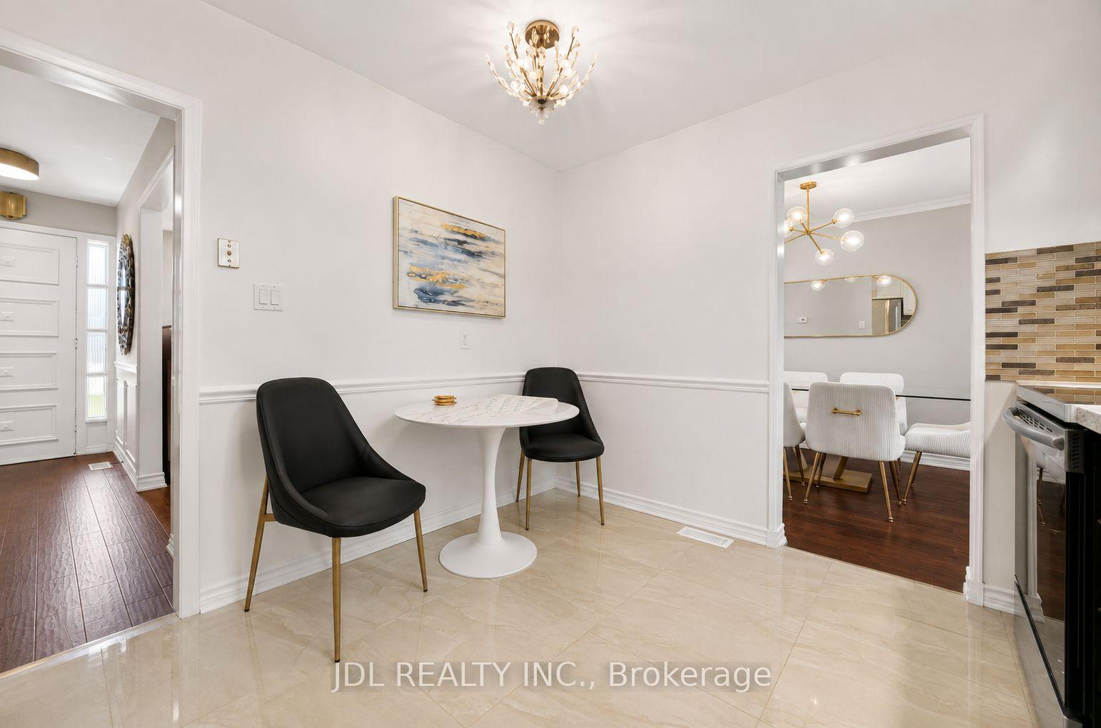 Photo 9 of Unit Main Floor, 6 Willowgate Drive, Markham, Bullock — HOMEH