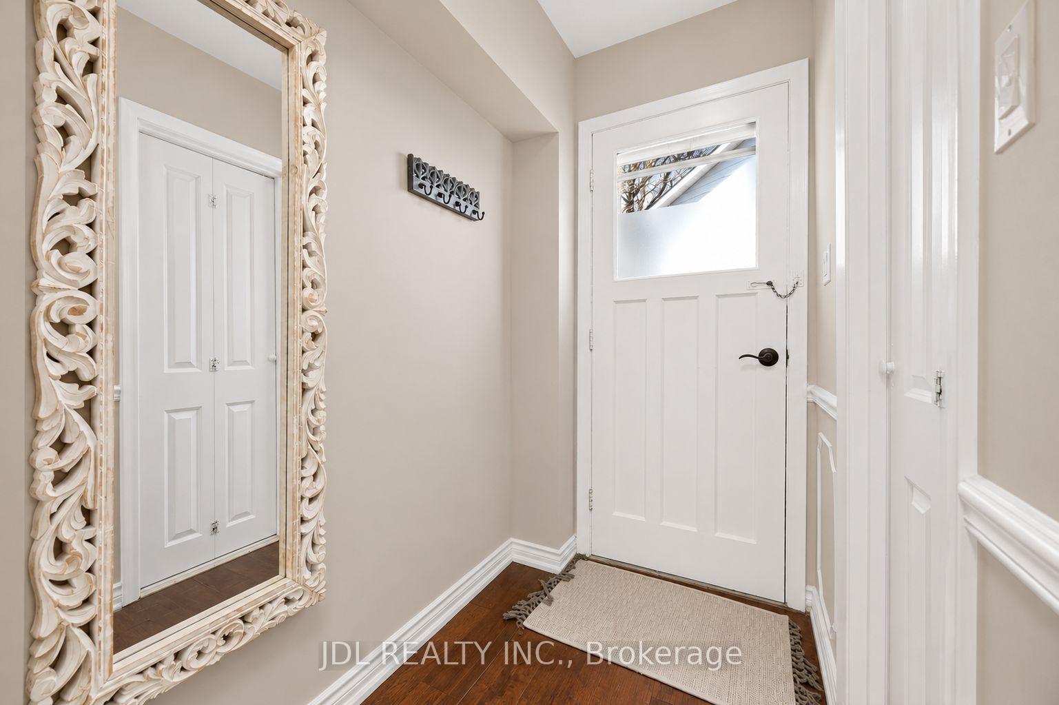 Photo 14 of Unit Main Floor, 6 Willowgate Drive, Markham, Bullock — HOMEH