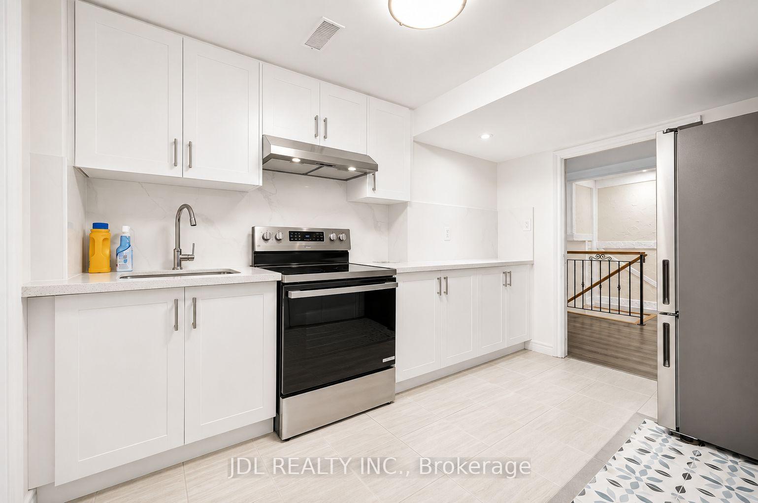 Photo 1 of Unit Bsmt, 6 Willowgate Drive, Markham, Bullock — HOMEH