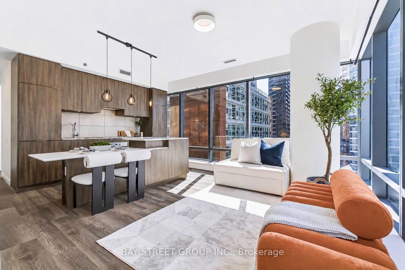 Photo 7 of Unit 908, 5 St Joseph Street, Toronto, Bay Street Corridor — HOMEH