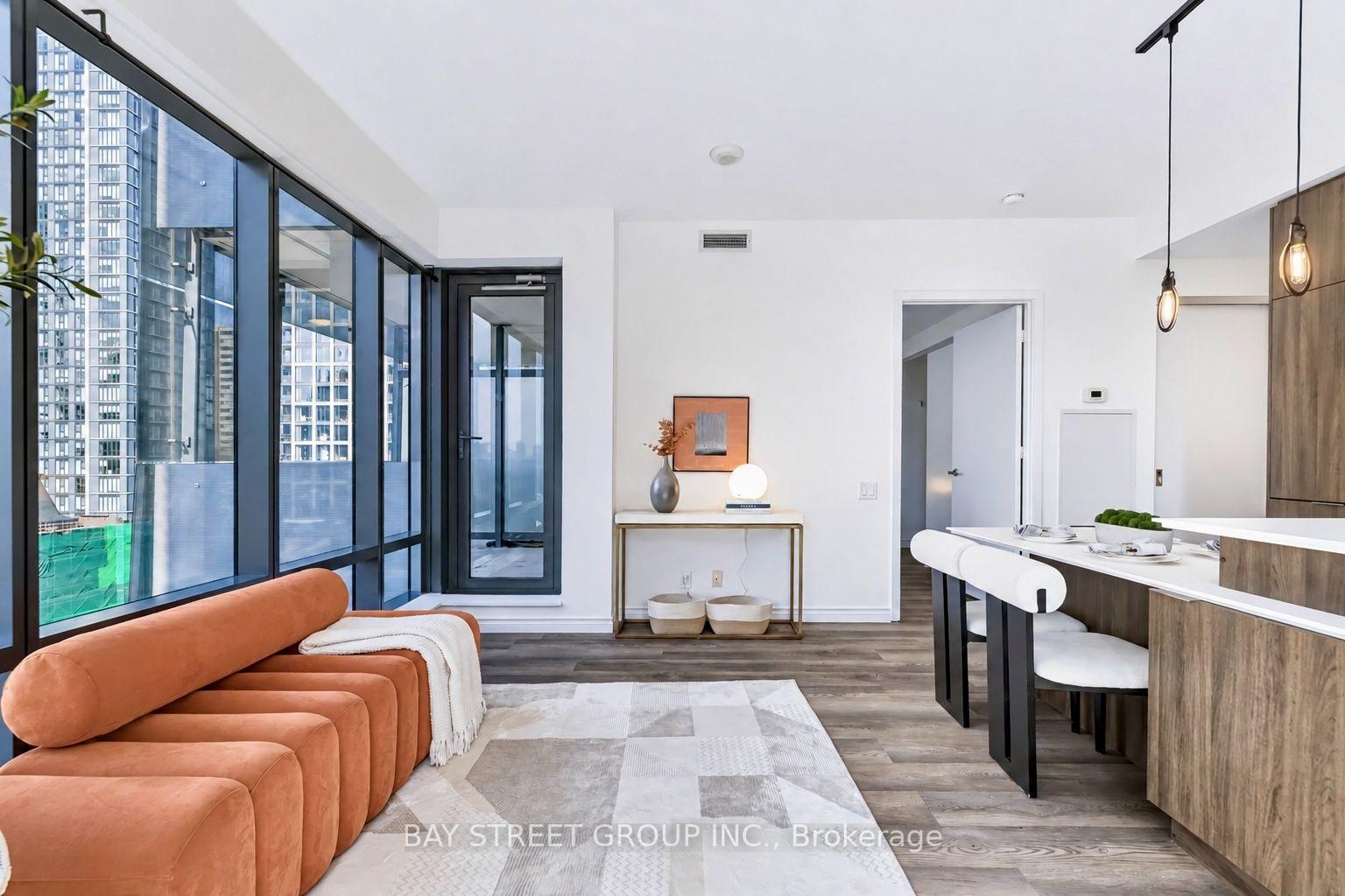 Photo 9 of Unit 908, 5 St Joseph Street, Toronto, Bay Street Corridor — HOMEH