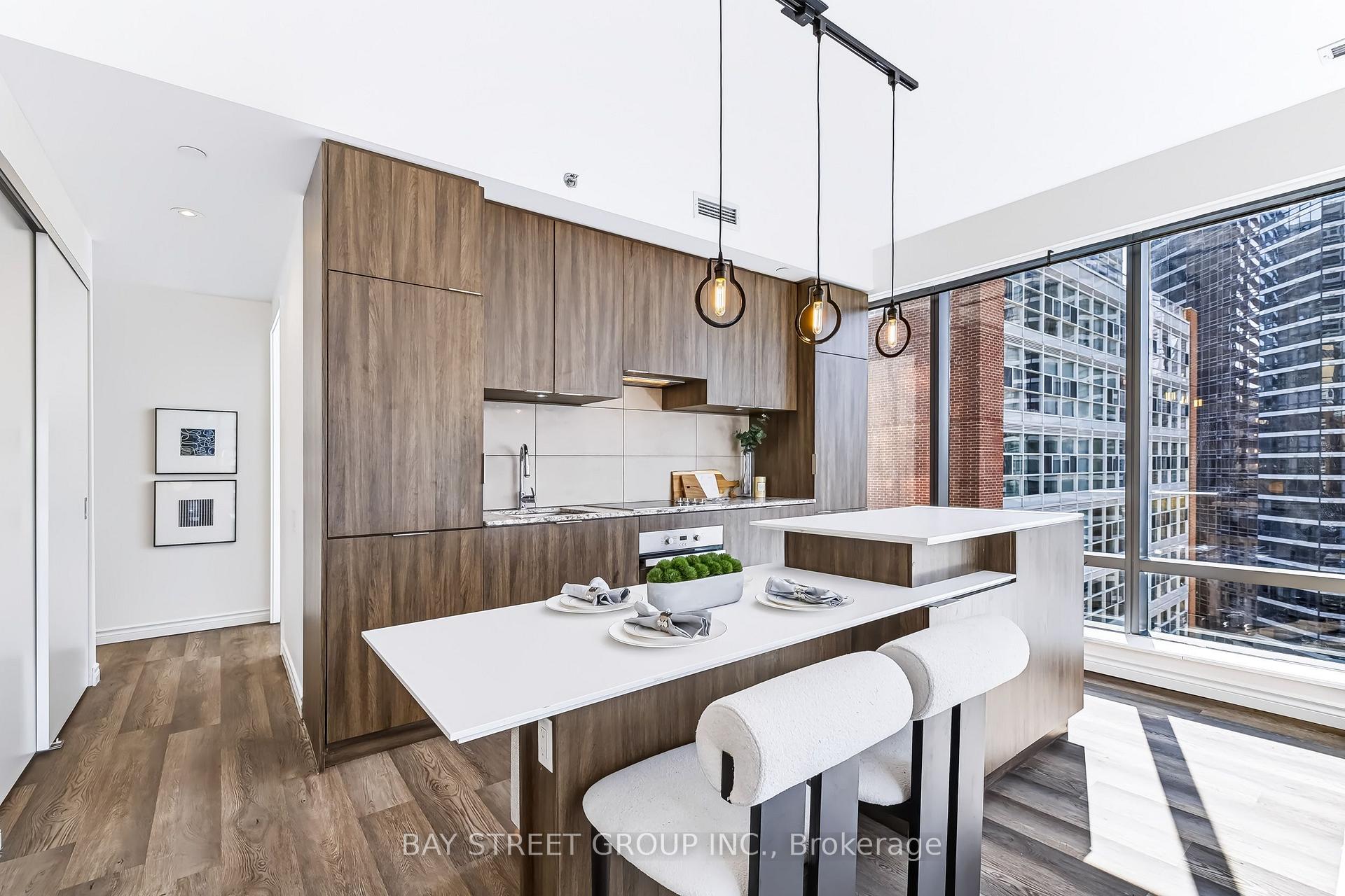 Photo 13 of Unit 908, 5 St Joseph Street, Toronto, Bay Street Corridor — HOMEH