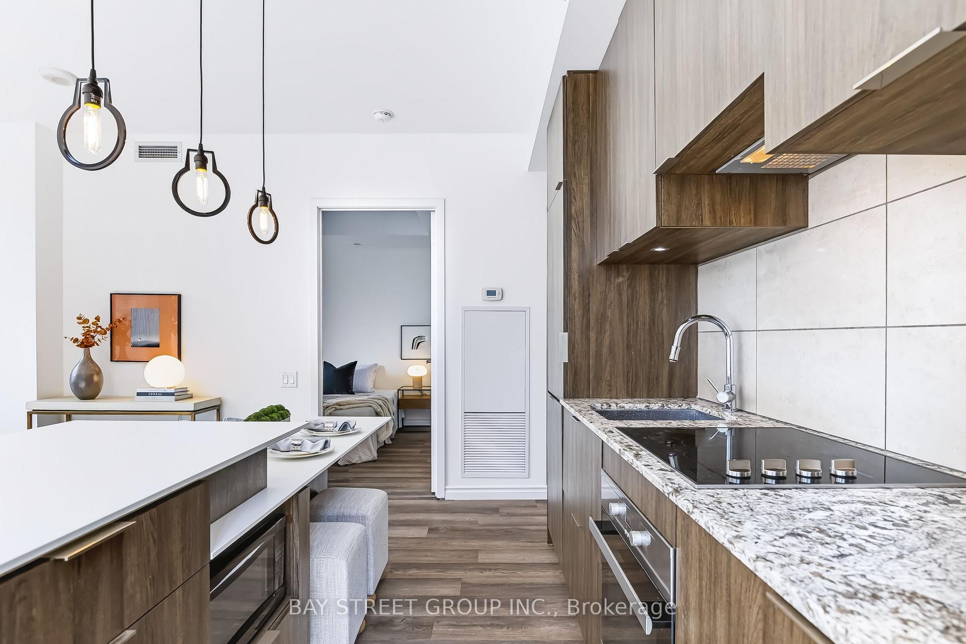 Photo 15 of Unit 908, 5 St Joseph Street, Toronto, Bay Street Corridor — HOMEH