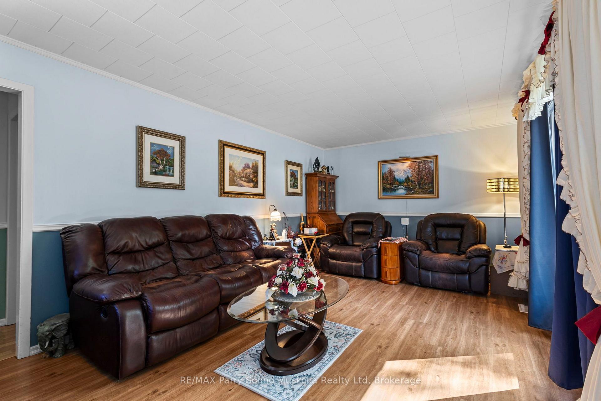 Photo 14 of 440 High Street, Sundridge — HOMEH