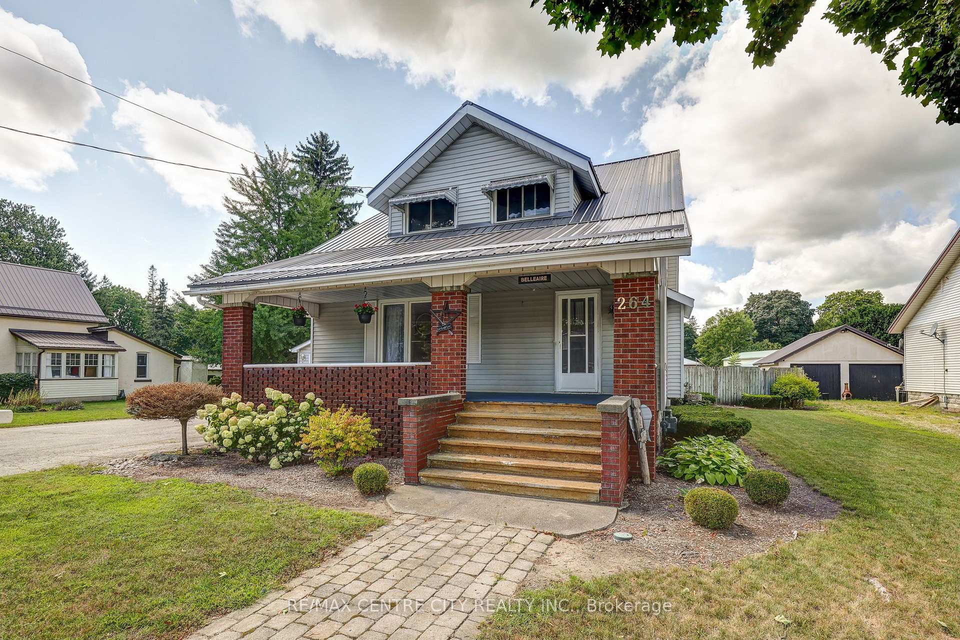 Photo 4 of 264 John Street S, Aylmer — HOMEH
