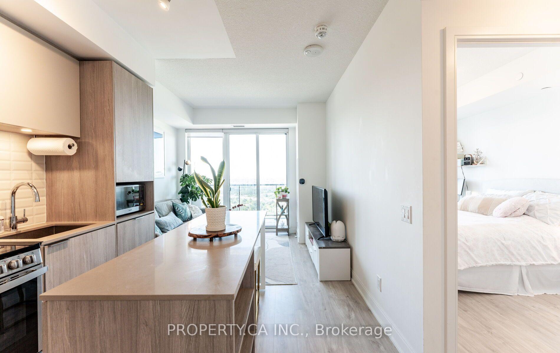 Photo 7 of Unit 2709, 70 Annie Craig Drive, Etobicoke, Mimico — HOMEH