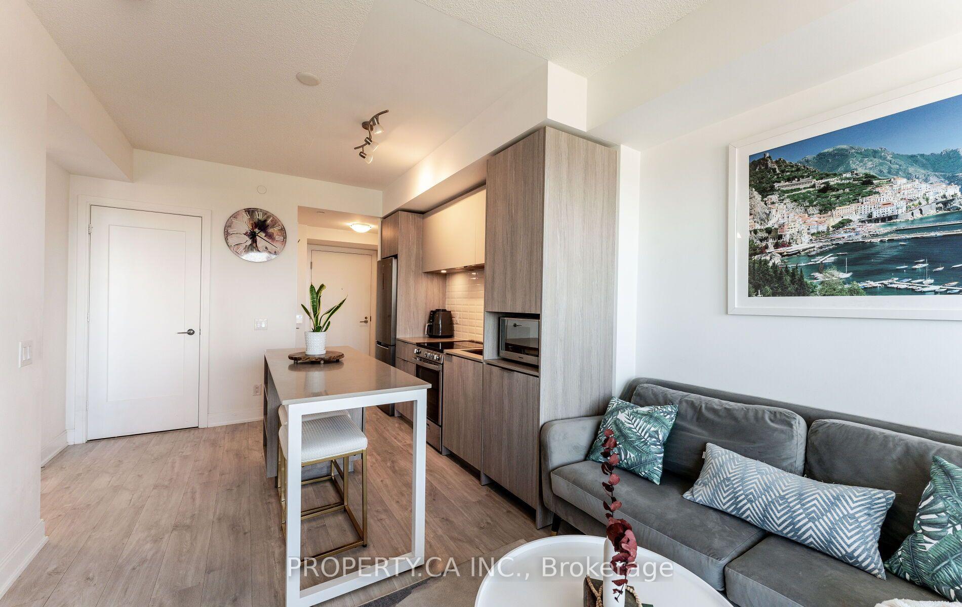 Photo 11 of Unit 2709, 70 Annie Craig Drive, Etobicoke, Mimico — HOMEH
