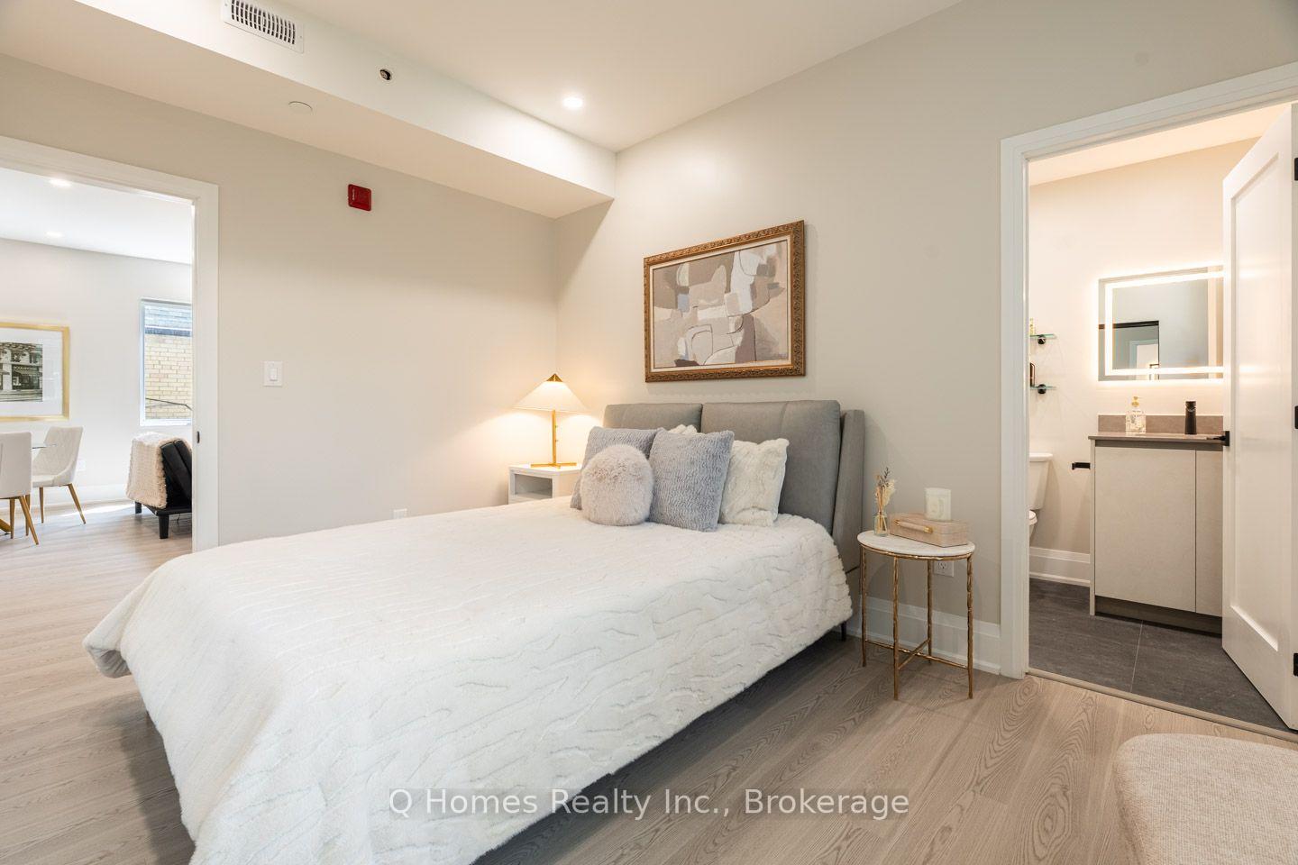 Photo 37 of Unit 202, 1725 Bathurst Street, Toronto, Forest Hill South — HOMEH