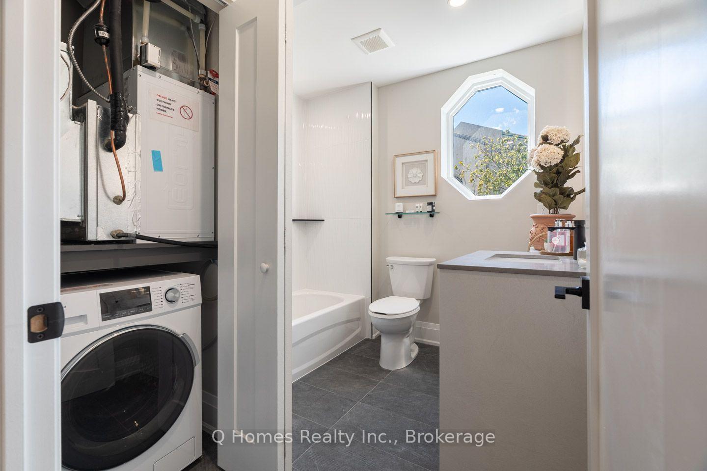 Photo 40 of Unit 202, 1725 Bathurst Street, Toronto, Forest Hill South — HOMEH