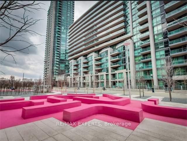 Photo 2 of Unit 1605, 215 Fort York Boulevard, Toronto, Waterfront Communities — HOMEH