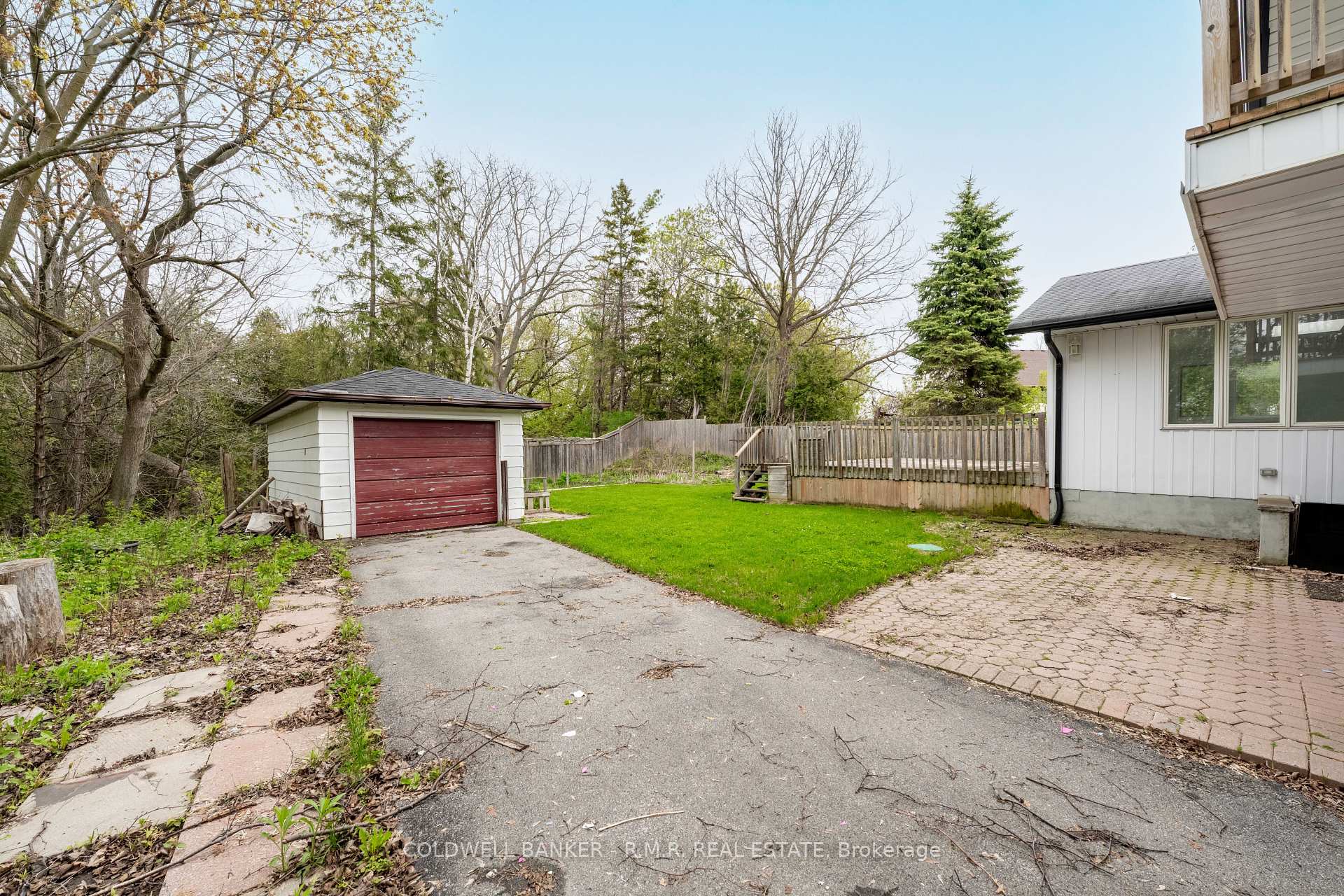 Photo 24 of 1549 Simcoe Street N, Oshawa, Samac — HOMEH