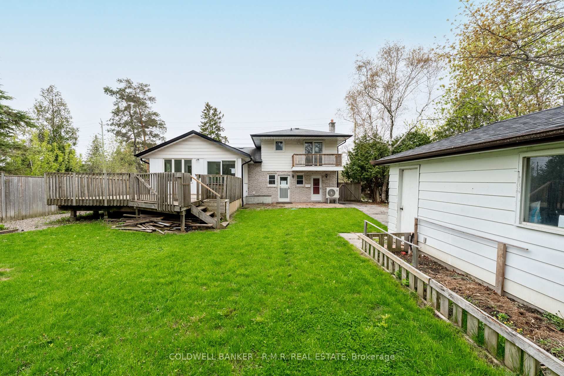 Photo 26 of 1549 Simcoe Street N, Oshawa, Samac — HOMEH