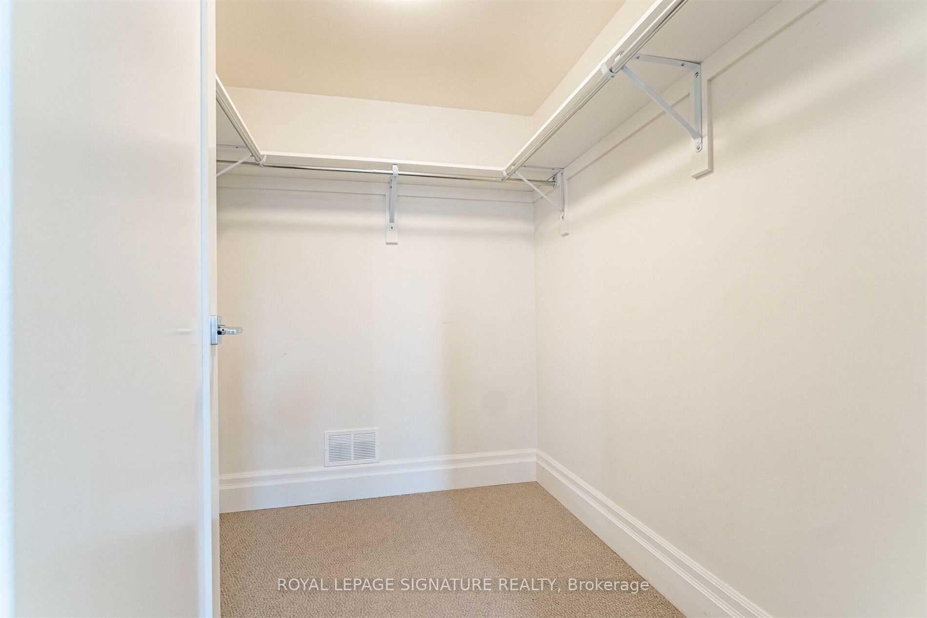 Photo 12 of Unit 202, 760 Lakeshore Road E, Mississauga, Lakeview — HOMEH