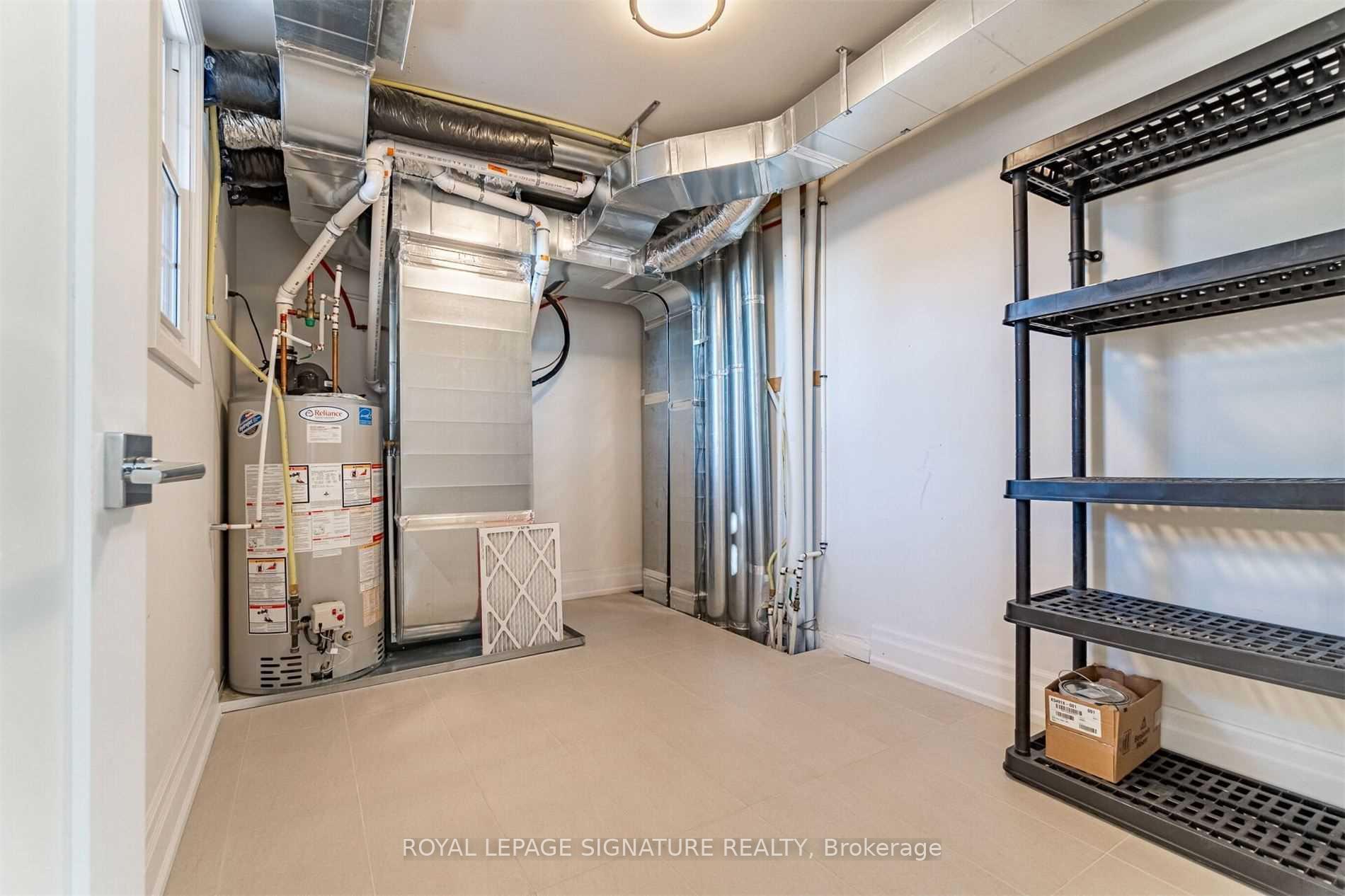 Photo 16 of Unit 202, 760 Lakeshore Road E, Mississauga, Lakeview — HOMEH