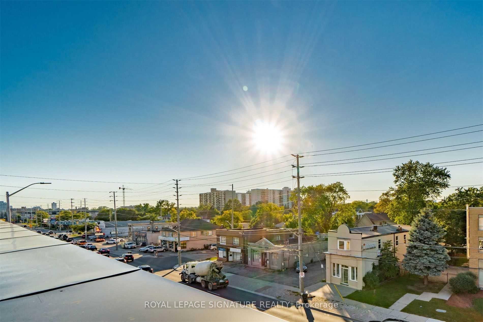 Photo 19 of Unit 202, 760 Lakeshore Road E, Mississauga, Lakeview — HOMEH