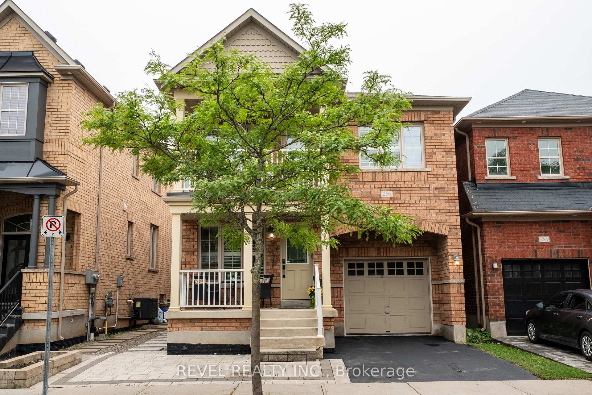 Photo 1 of 256 Giddings Crescent, Milton, Scott — HOMEH