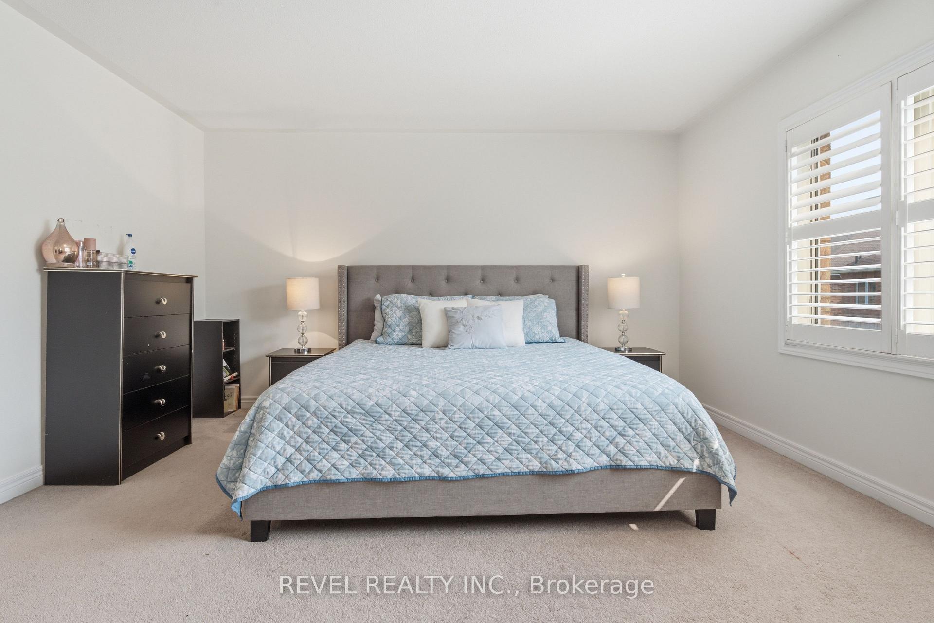 Photo 13 of 256 Giddings Crescent, Milton, Scott — HOMEH
