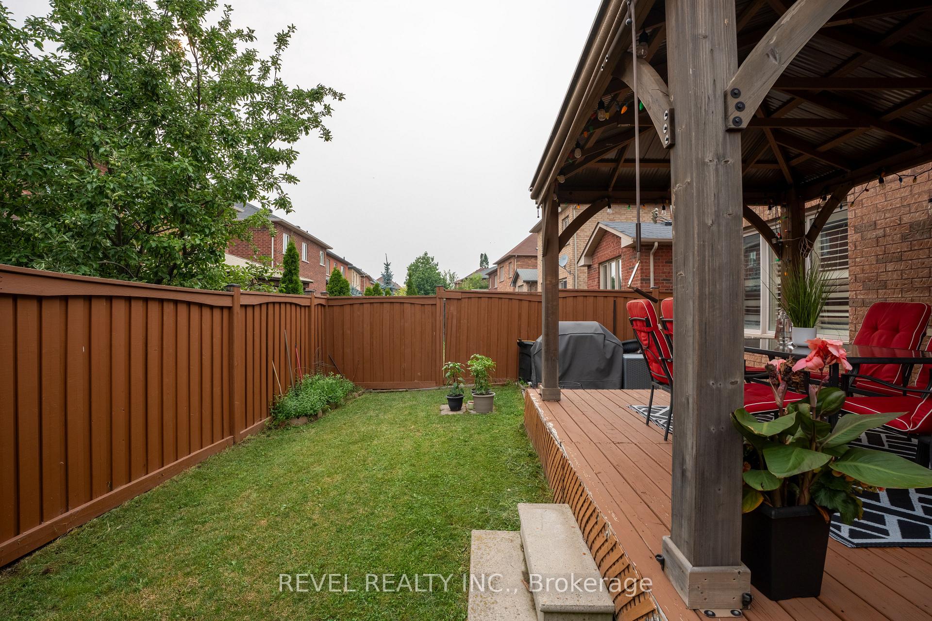 Photo 22 of 256 Giddings Crescent, Milton, Scott — HOMEH