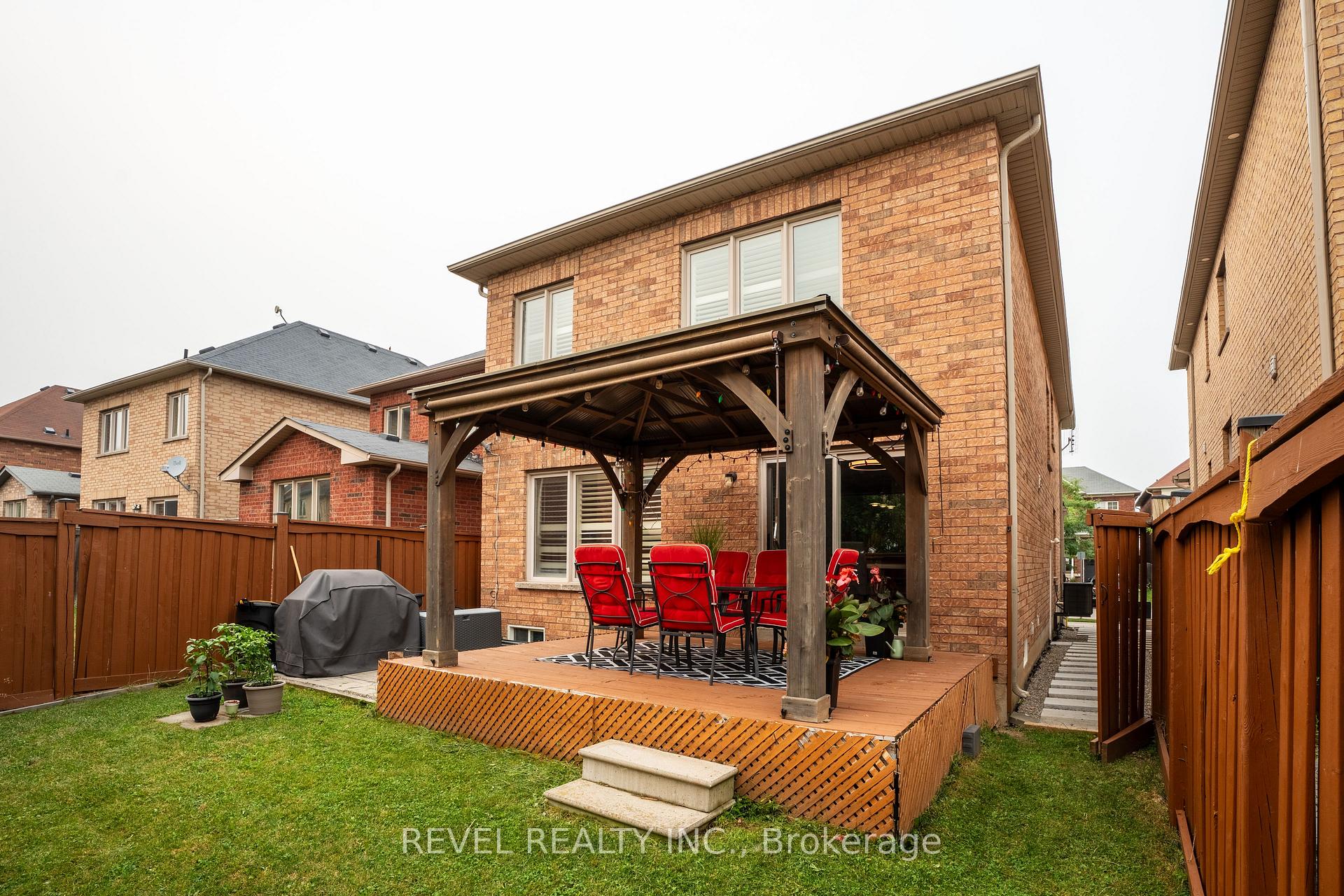 Photo 23 of 256 Giddings Crescent, Milton, Scott — HOMEH