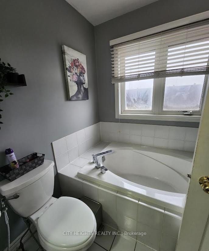 Photo 10 of 3653 Partition Road, Mississauga, Lisgar — HOMEH