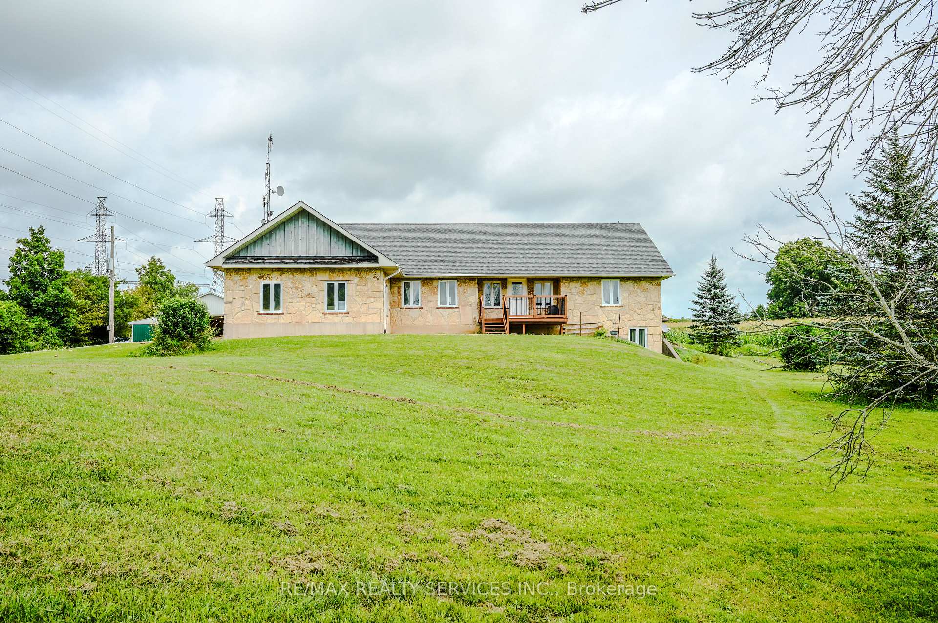 Photo 11 of 107 6th Line, Haldimand — HOMEH