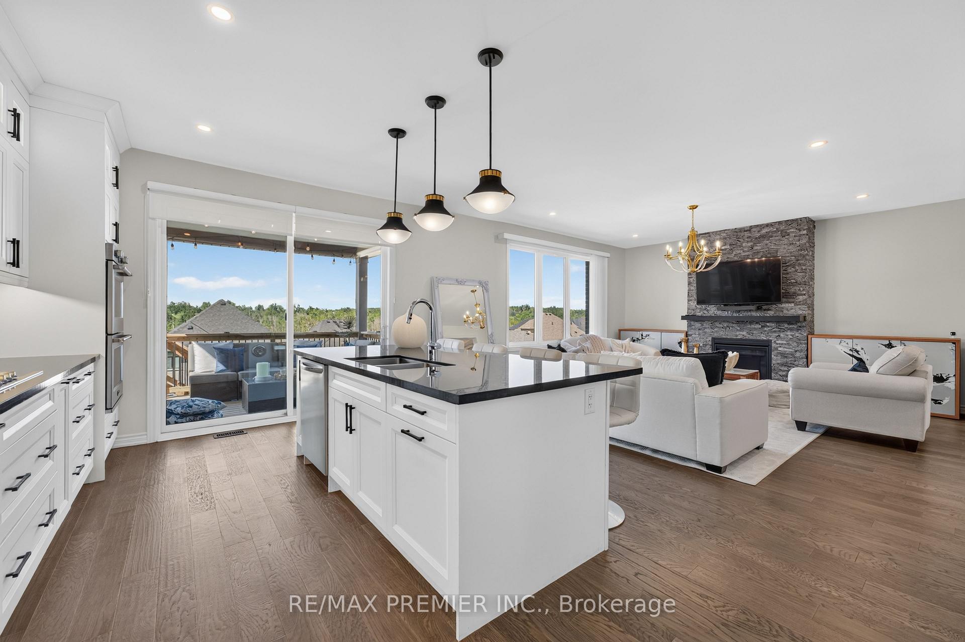 Photo 10 of 3020 Sierra Drive, Orillia — HOMEH