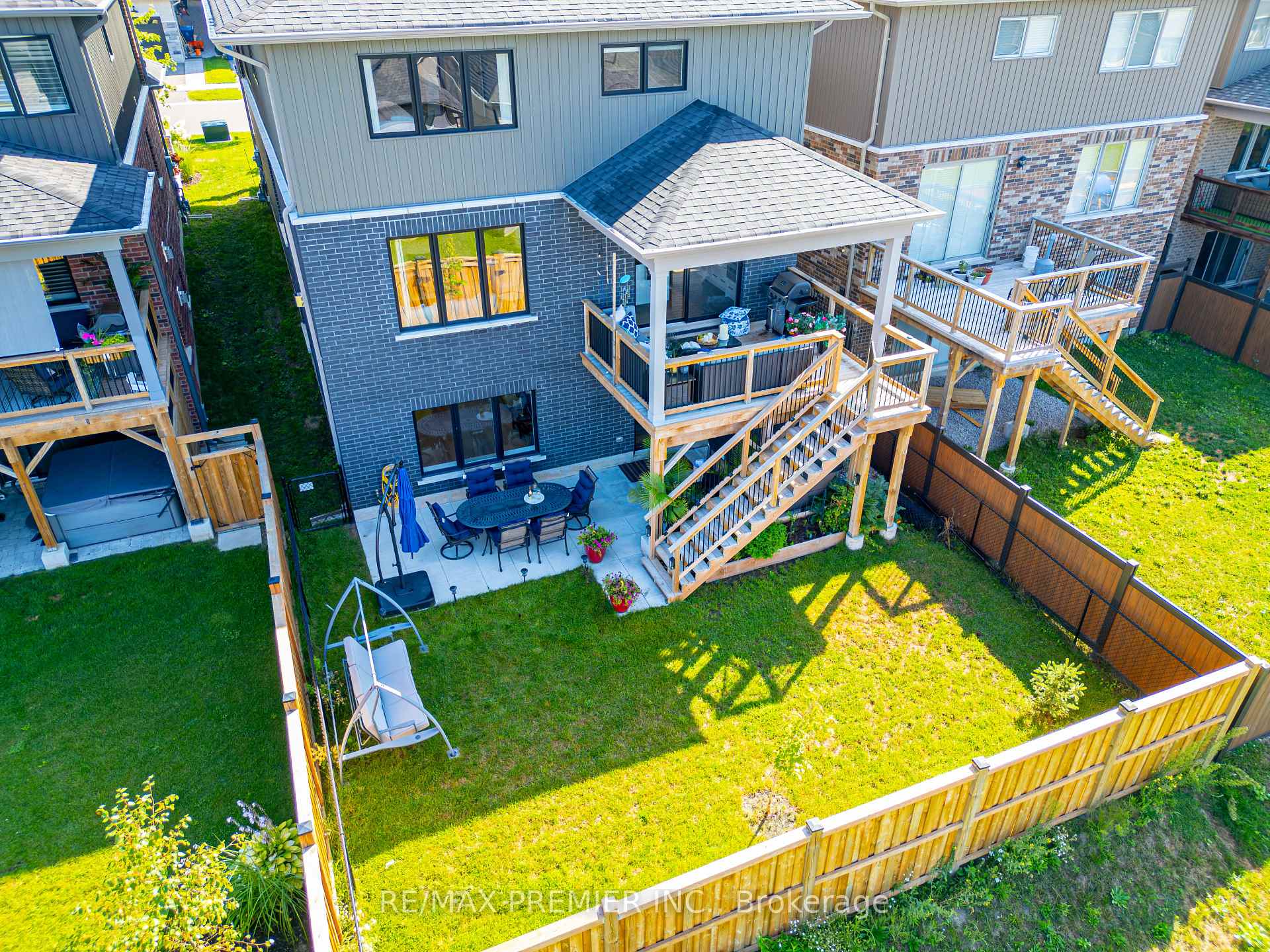 Photo 24 of 3020 Sierra Drive, Orillia — HOMEH