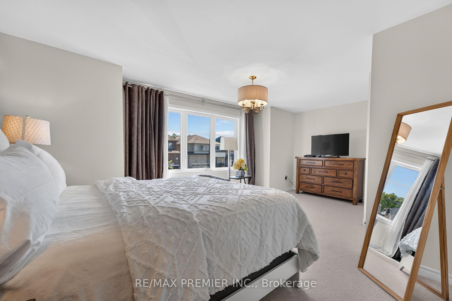 Photo 34 of 3020 Sierra Drive, Orillia — HOMEH
