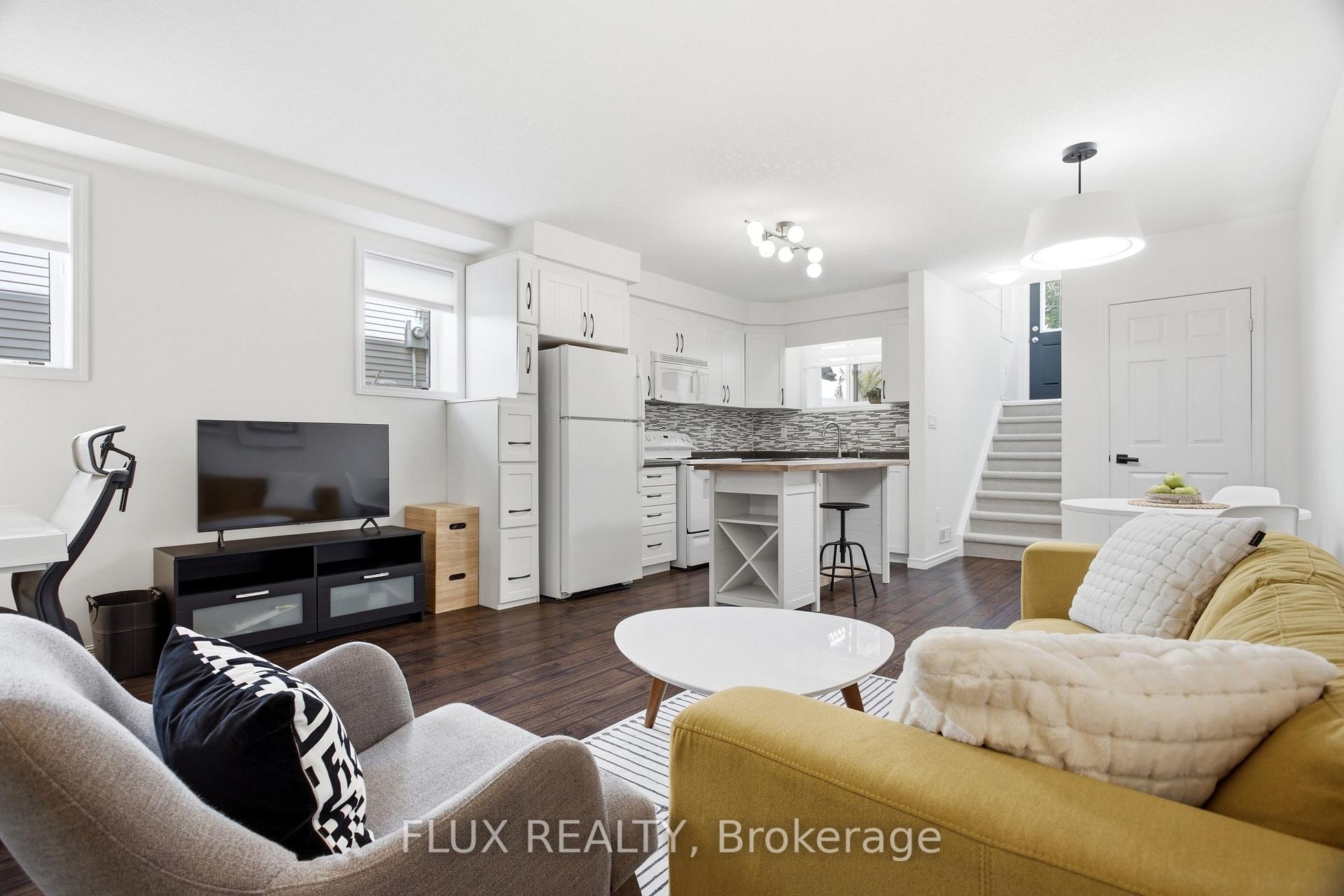 Photo 12 of Unit D11, 1941 Ottawa Street S, Kitchener, Larentian West — HOMEH