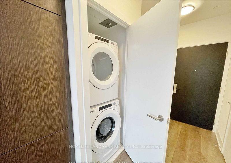 Photo 10 of Unit 3, 403 Church Street, Toronto, Church-Yonge Corridor — HOMEH