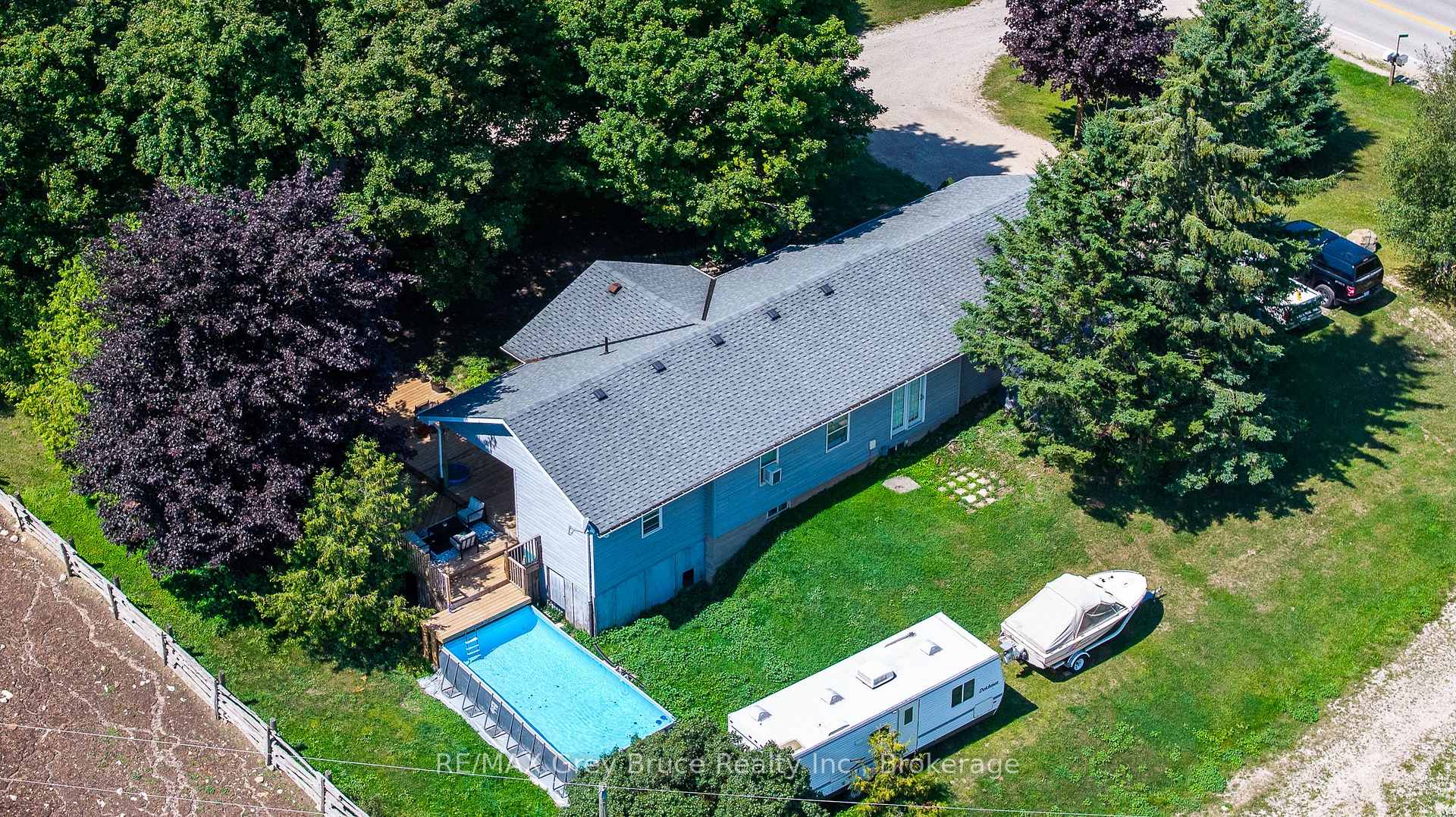 Photo 13 of 21484 Grey 16 Road, Chatsworth — HOMEH