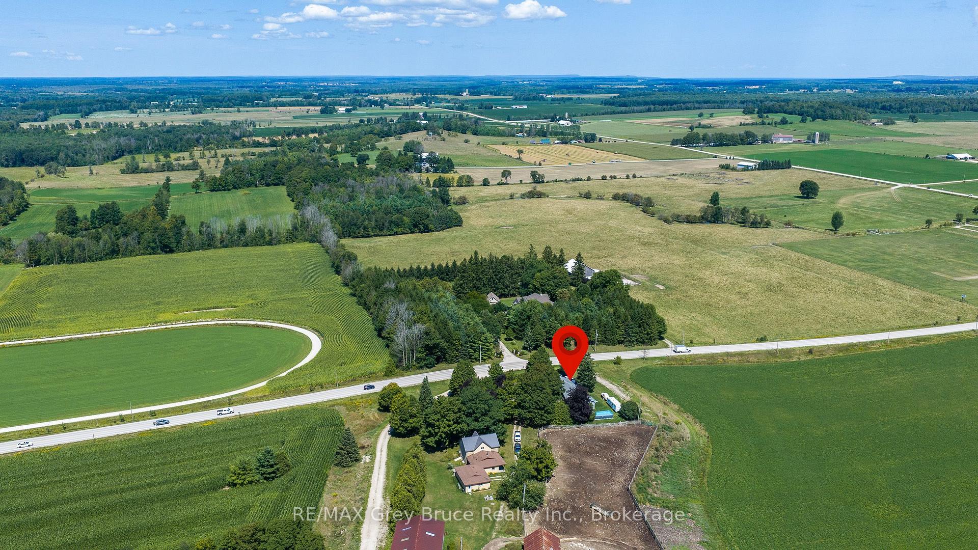 Photo 17 of 21484 Grey 16 Road, Chatsworth — HOMEH
