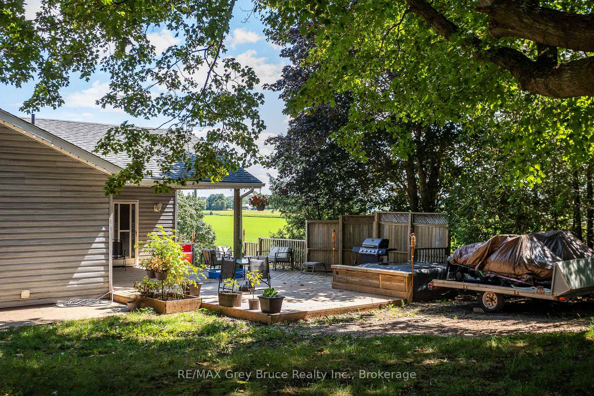 Photo 21 of 21484 Grey 16 Road, Chatsworth — HOMEH