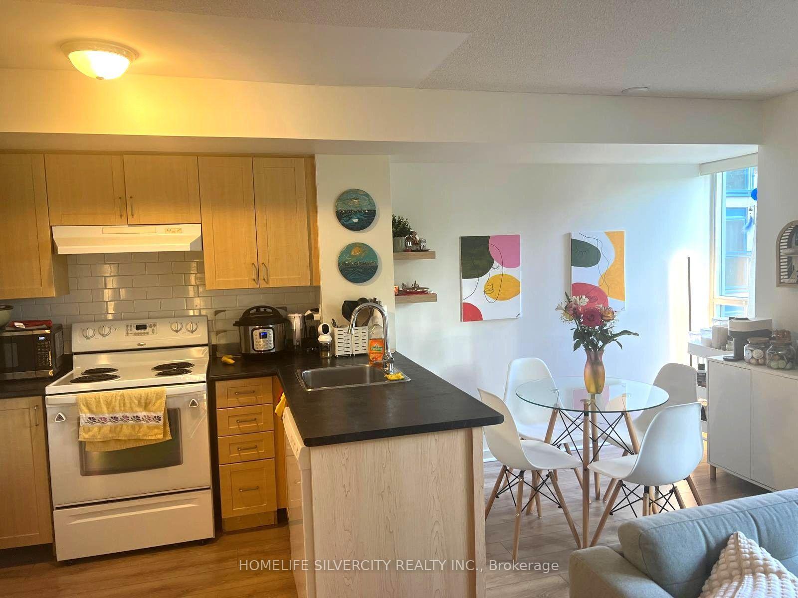 Photo 8 of Unit 302, 76 Shuter Street, Toronto, Church-Yonge Corridor — HOMEH