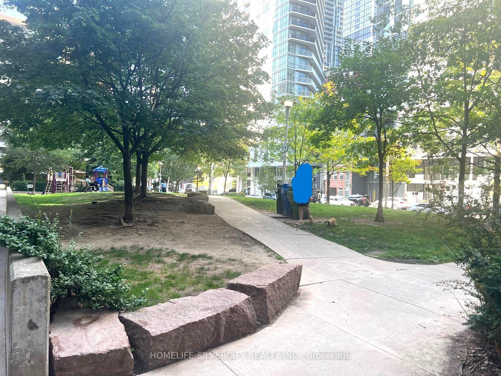 Photo 13 of Unit 302, 76 Shuter Street, Toronto, Church-Yonge Corridor — HOMEH