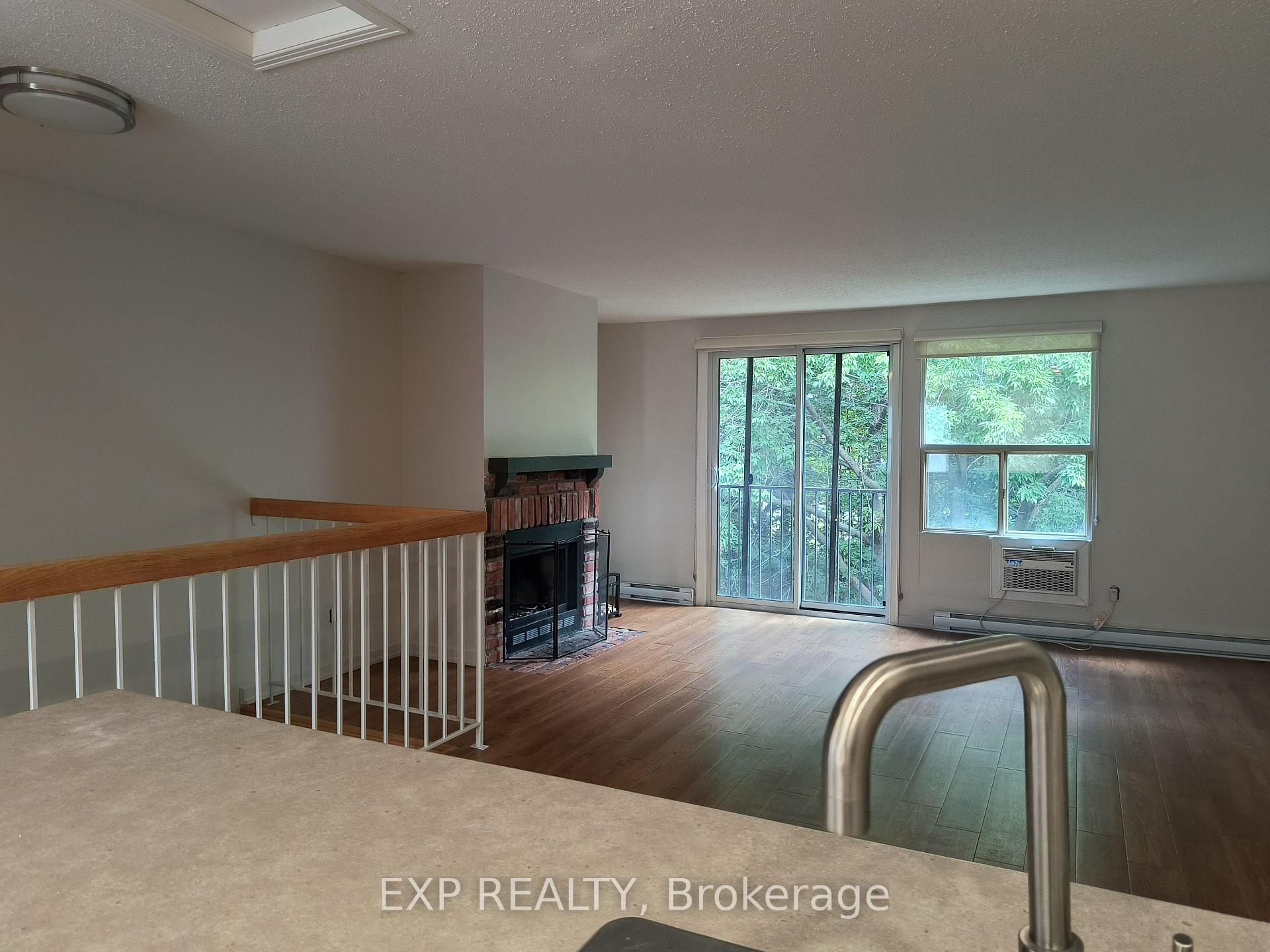 Photo 4 of Unit 002, 1310 Richmond Road, Ottawa, Lincoln Heights — HOMEH