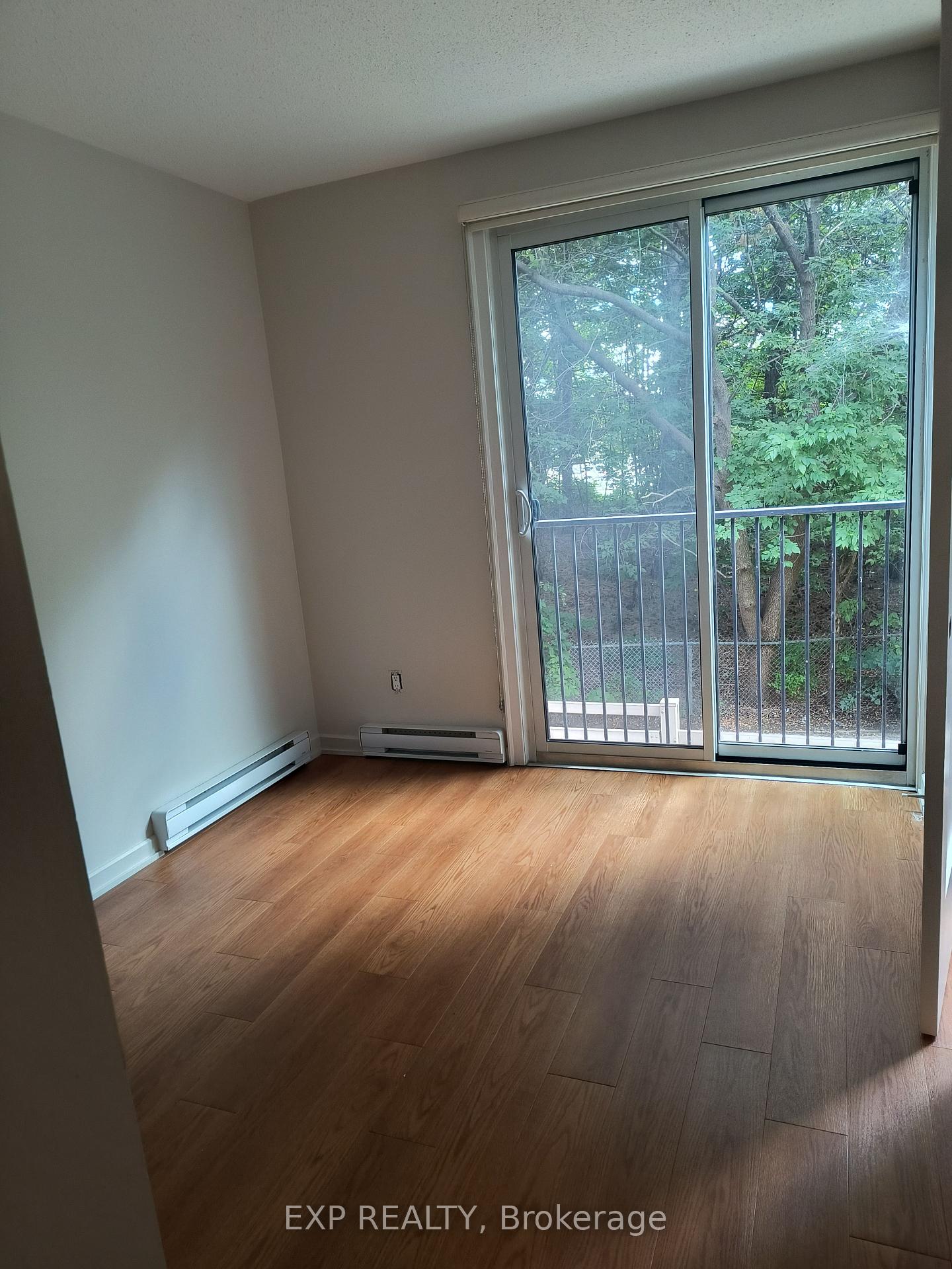 Photo 8 of Unit 002, 1310 Richmond Road, Ottawa, Lincoln Heights — HOMEH